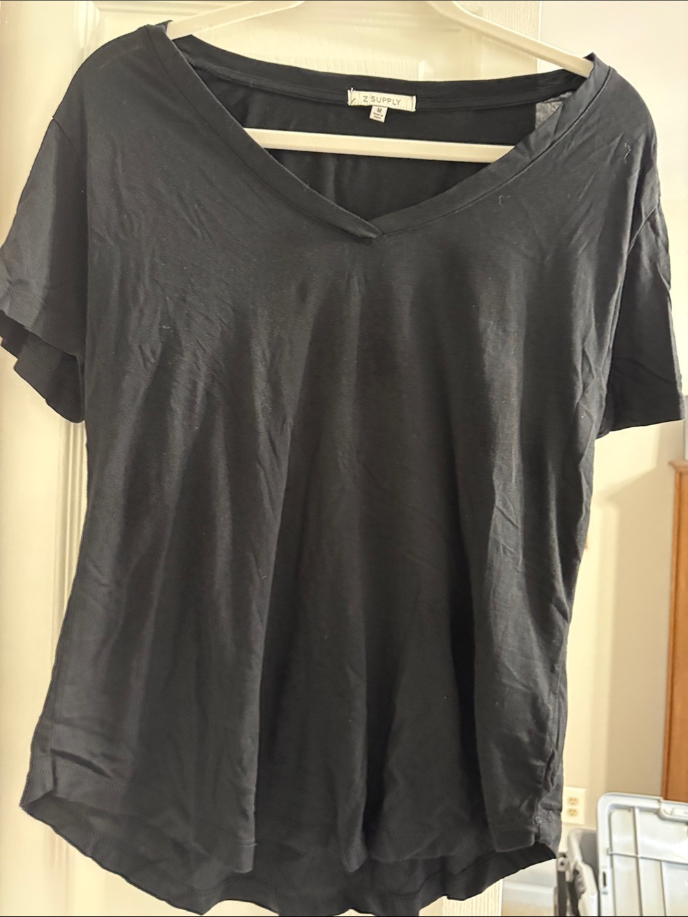 Z Supply Black V-Neck Short Sleeve Tee